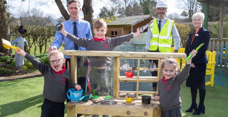 Bellway donates a mud kitchen to Nether Alderley Primary School